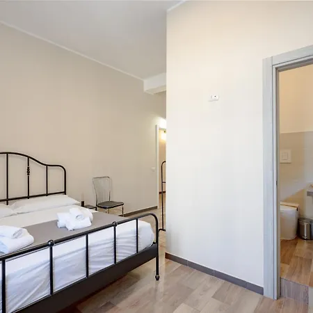 Covi Del Viaggiatore 2 - Modern Comfort, Timeless Charm Bari