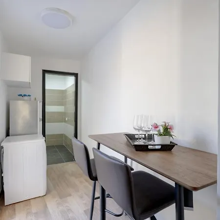 Covi Del Viaggiatore 2 - Modern Comfort, Timeless Charm