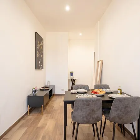 Covi Del Viaggiatore 2 - Modern Comfort, Timeless Charm Apartment